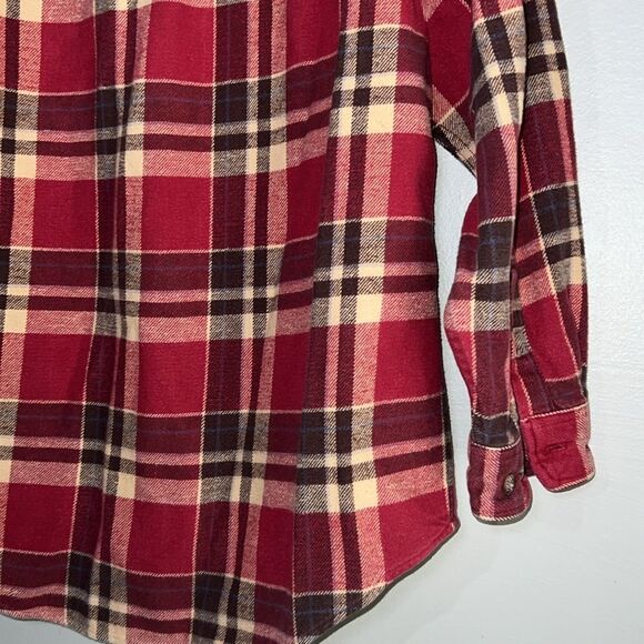 FIELD & STREAM Button Heavy Flannel Shirt Classic Red Lumberjack Plaid Mens M - Picture 8 of 10